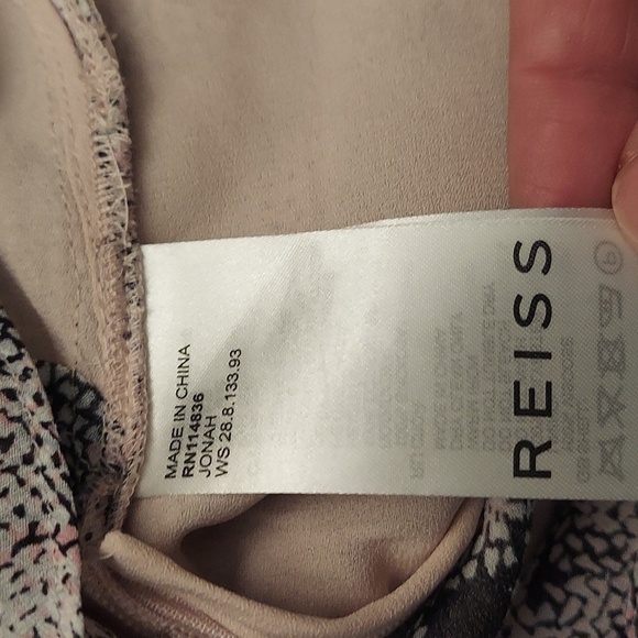 REISS Jonah Circle Print Mini Skirt - Picture 13 of 14